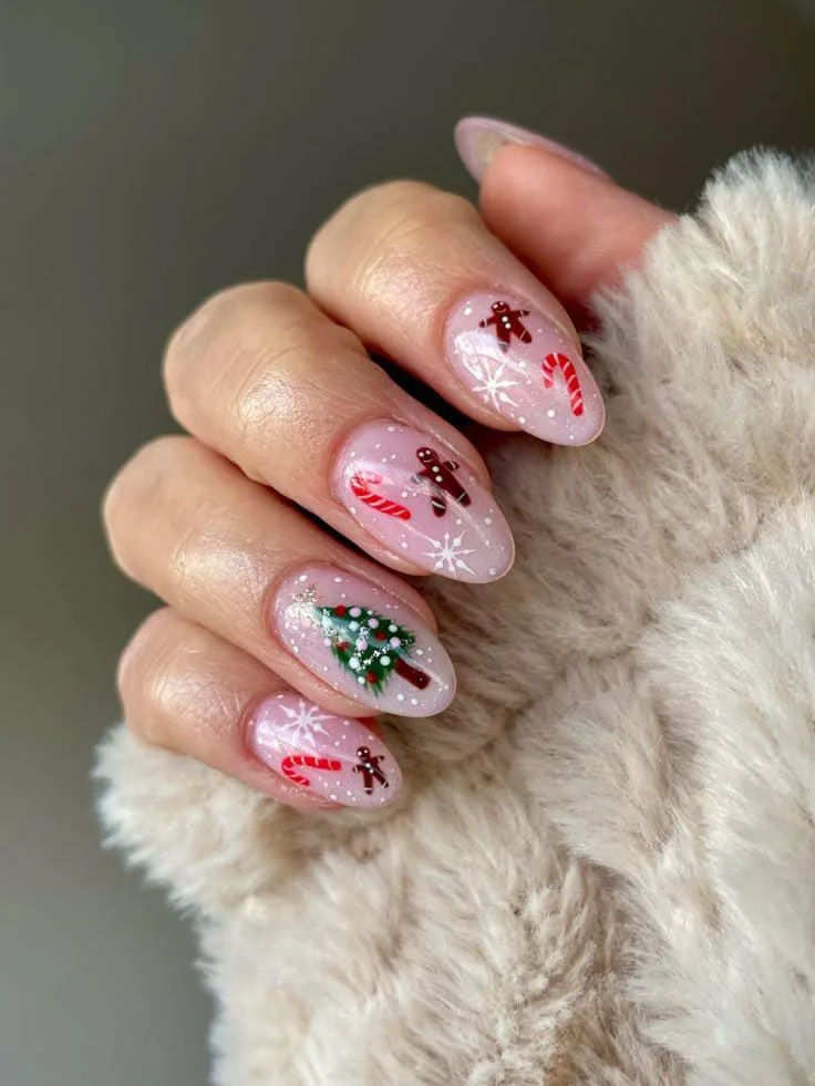 december almond nails 024 e3d3616c3a
