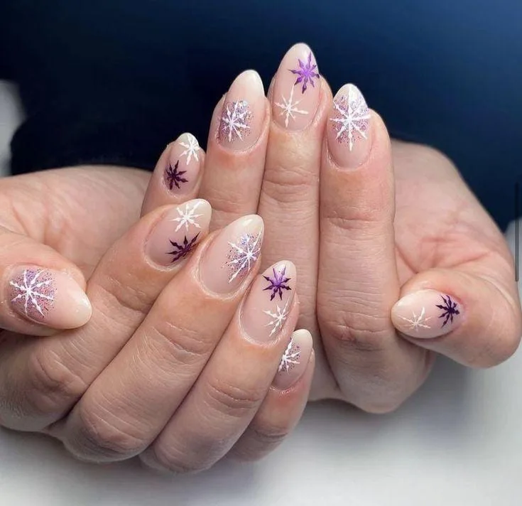 december almond nails 033 d9be7e734f