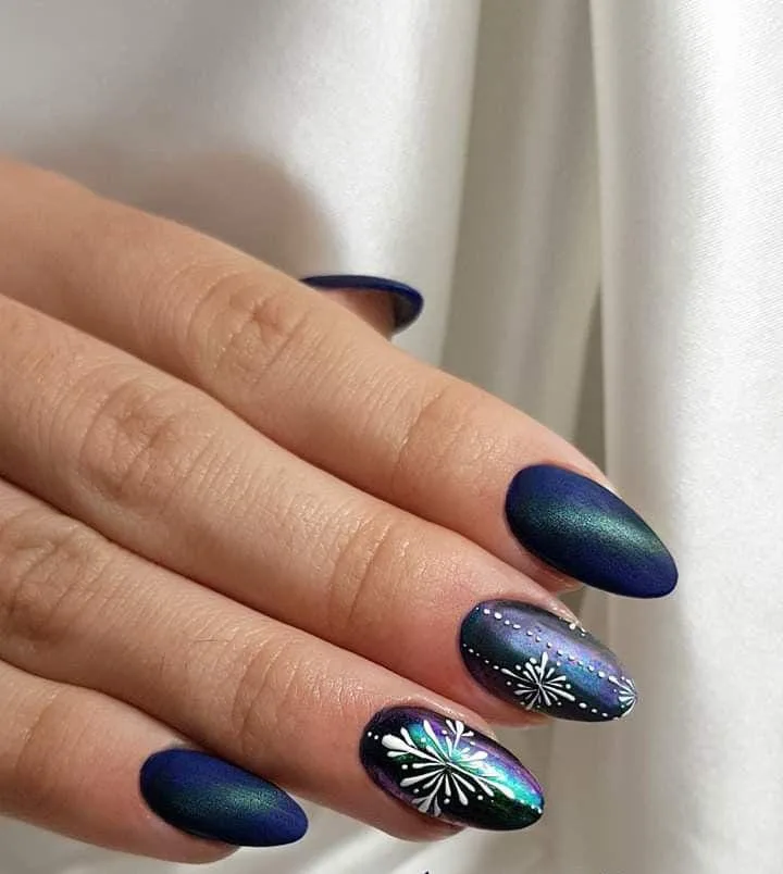 december almond nails 036 c8acc88861