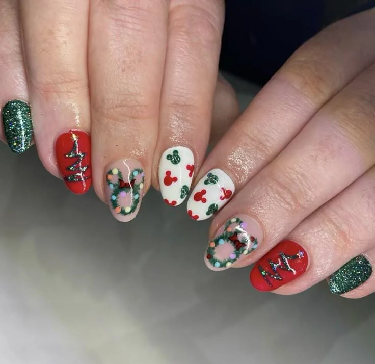 disney christmas nails 003 9f55ddd501