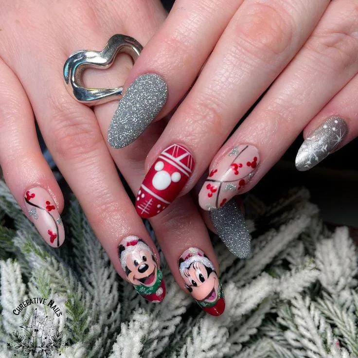 disney christmas nails 005 a6c172958e