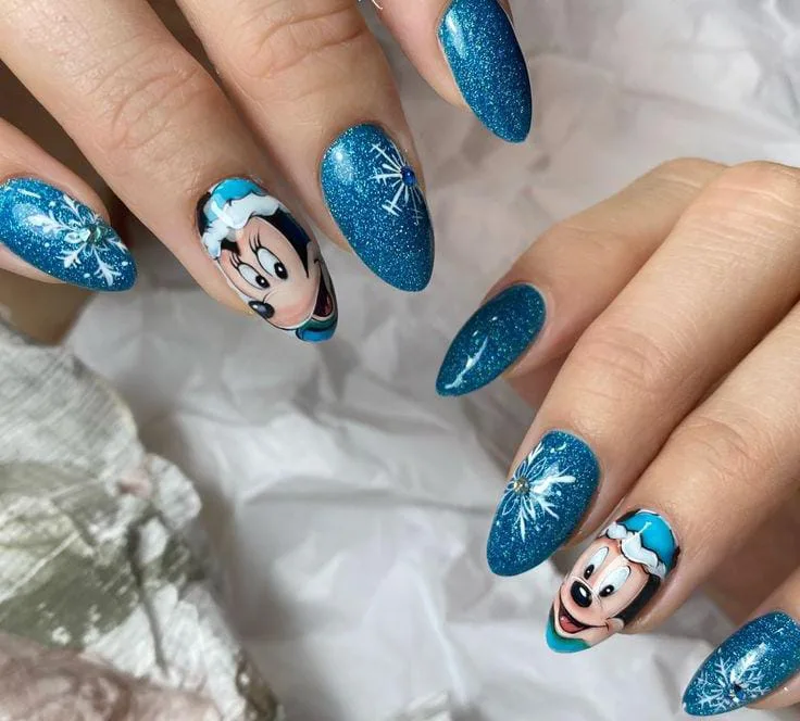 disney christmas nails 010 1327a46954