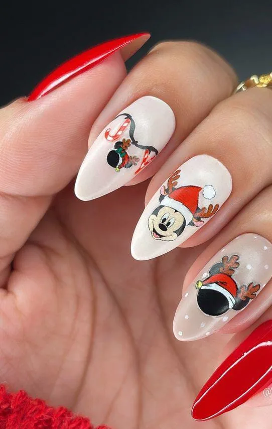 disney christmas nails 011 1742875e57