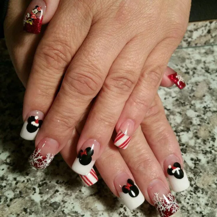 disney christmas nails 021 6bfbcf98d9