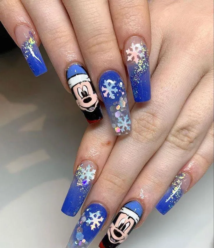 disney christmas nails 028 cde8984c71