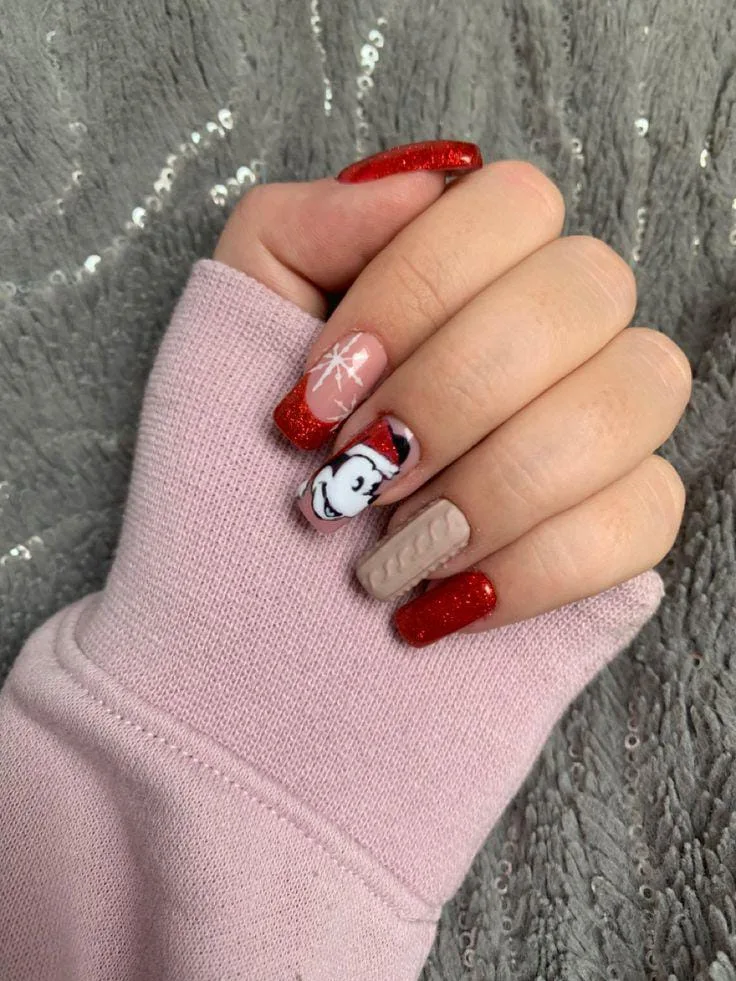 disney christmas nails 034 412b25c04e