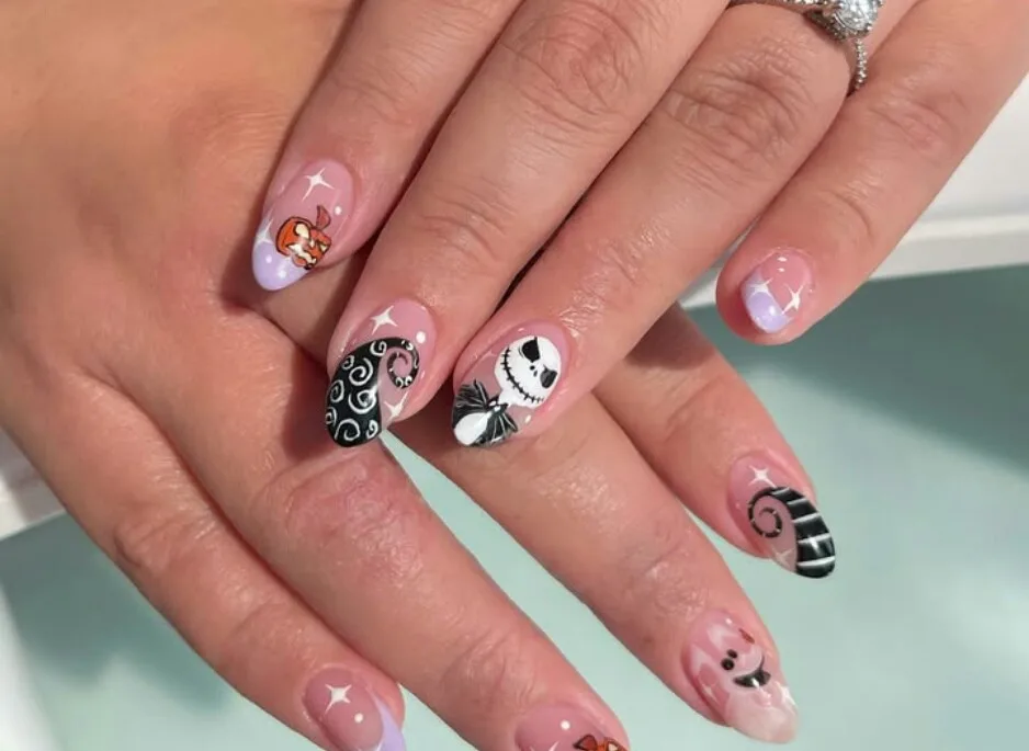 disney halloween nails 014 be0b2edd58