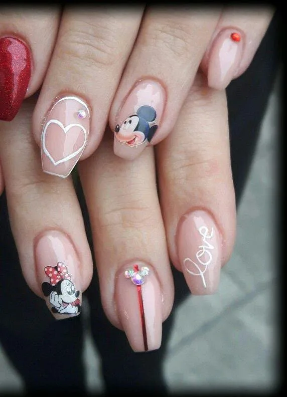 disney valentines nails 024 370c49c929