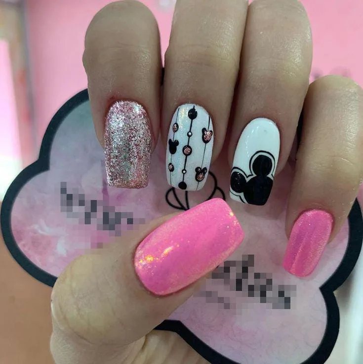 disney valentines nails 032 4520172b66