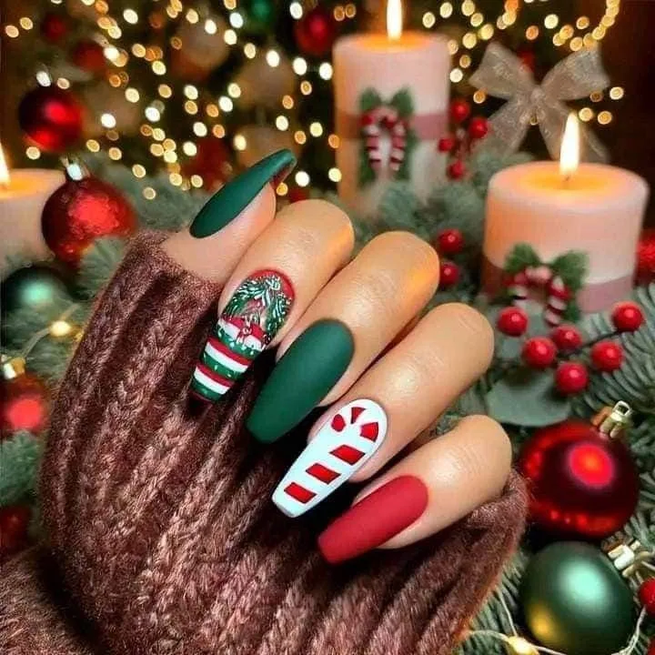 elegant christmas nails 007 b29b585c0e
