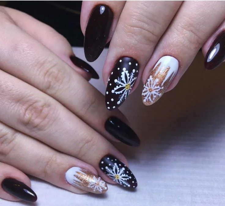 elegant christmas nails 017 7975d5b30a