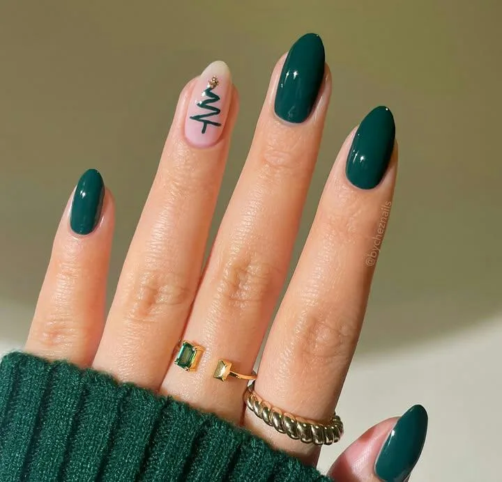 elegant winter nails 032 7d6400eed1