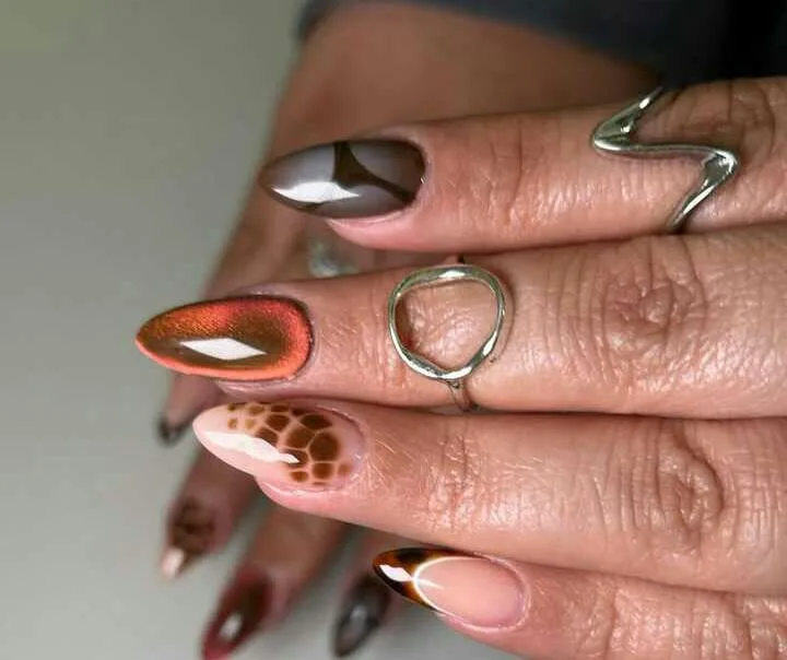 fall almond nails 030 52ea18dace
