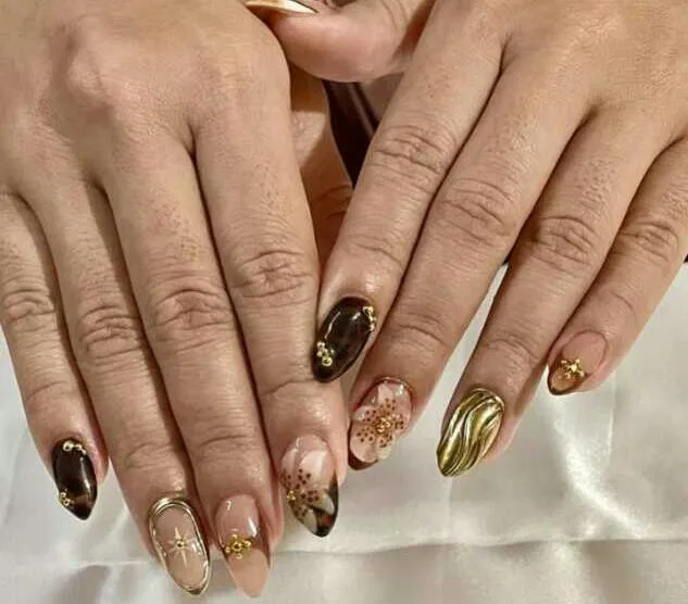 fall almond nails 040 814182ad97