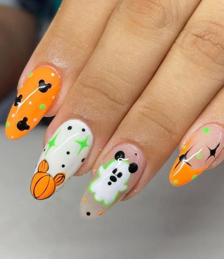 fall disney nails 030 b8777f35af