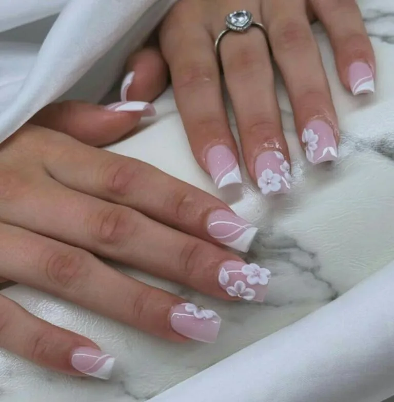 49 French Tip Nail Designs with Flowers to Try Now 1