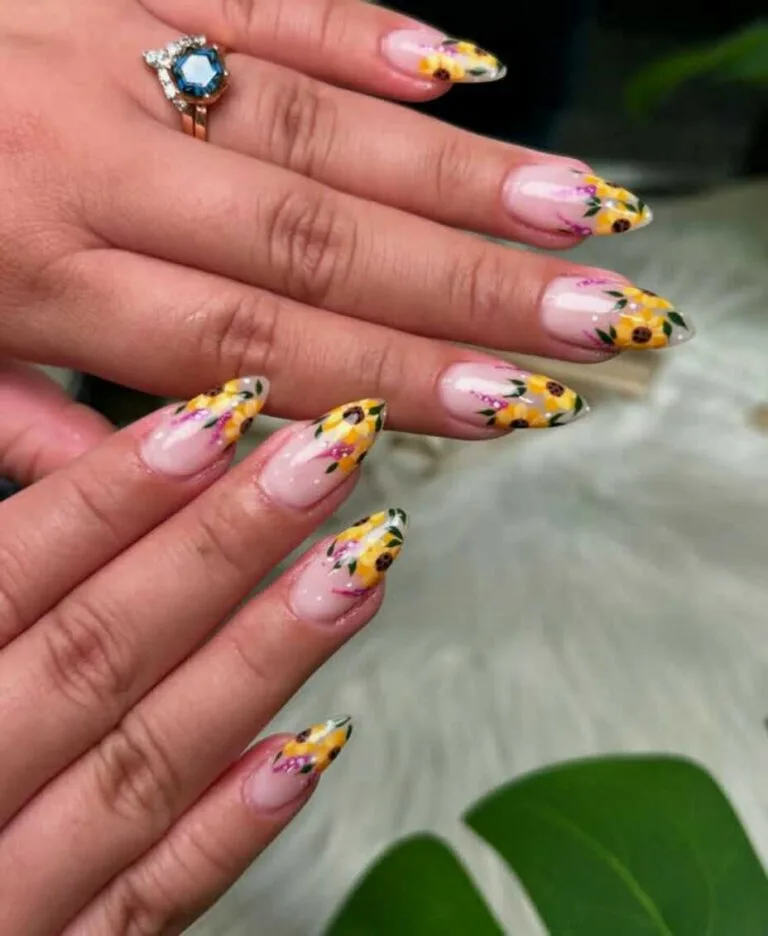 french tip nail designs with flowers 027 b6119ac1b6