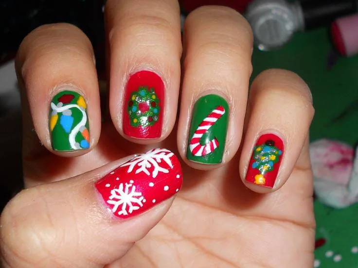 fun christmas nails 011 61d07a7424