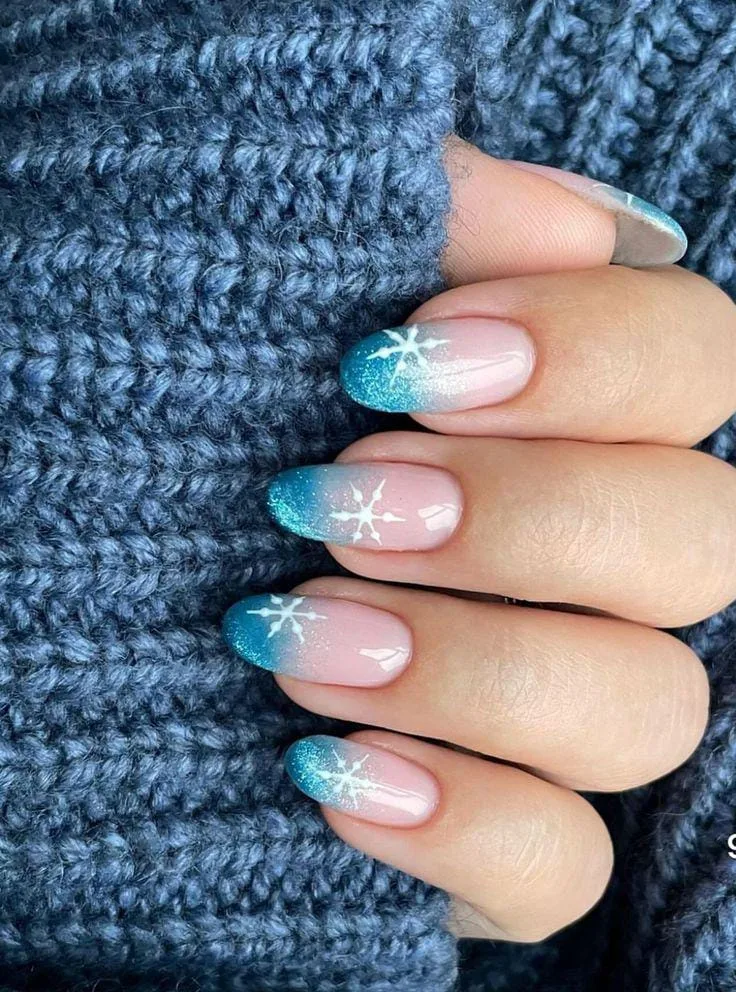 fun christmas nails 022 d134e40eb9