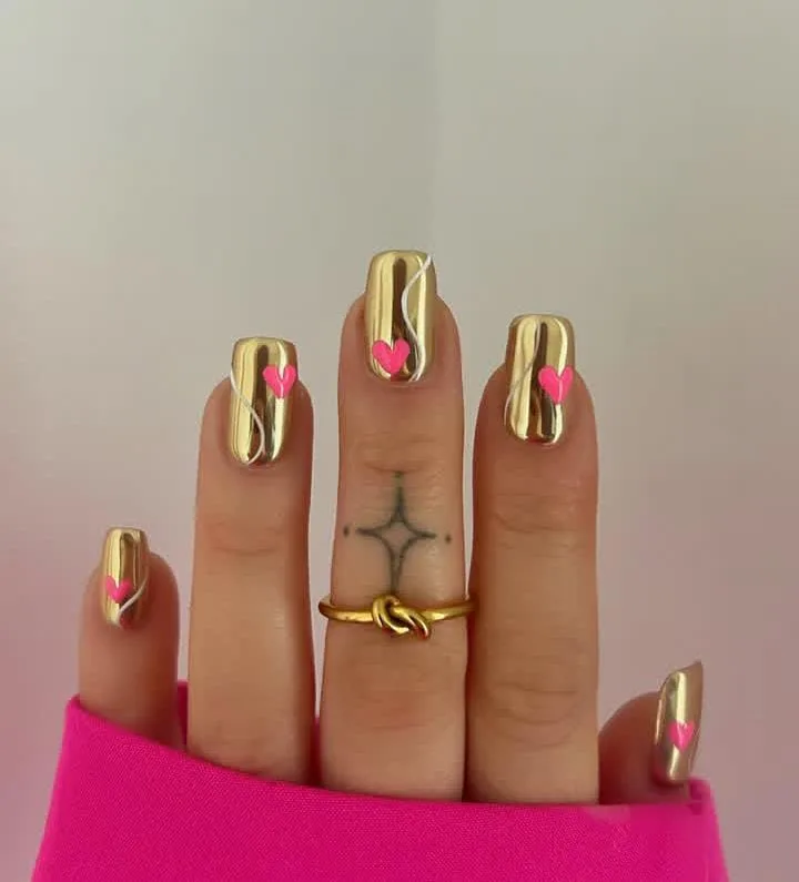 gold valentines nails 007 def6e6e7e8