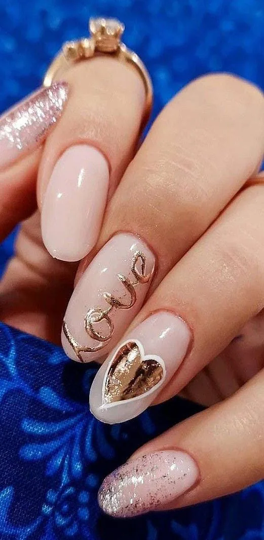 gold valentines nails 034 81cf996ccc