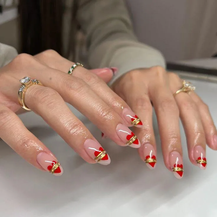 gold valentines nails 039 f3c5507691