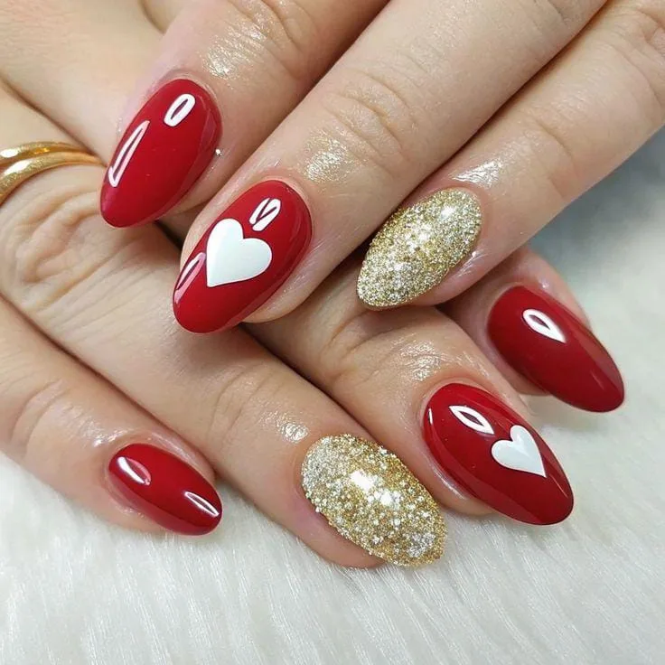 gold valentines nails 050 fc74e5d381