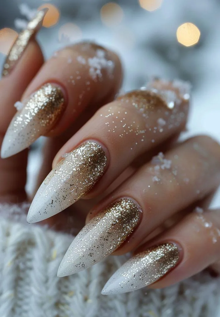 gold winter nails 004 904a4df198