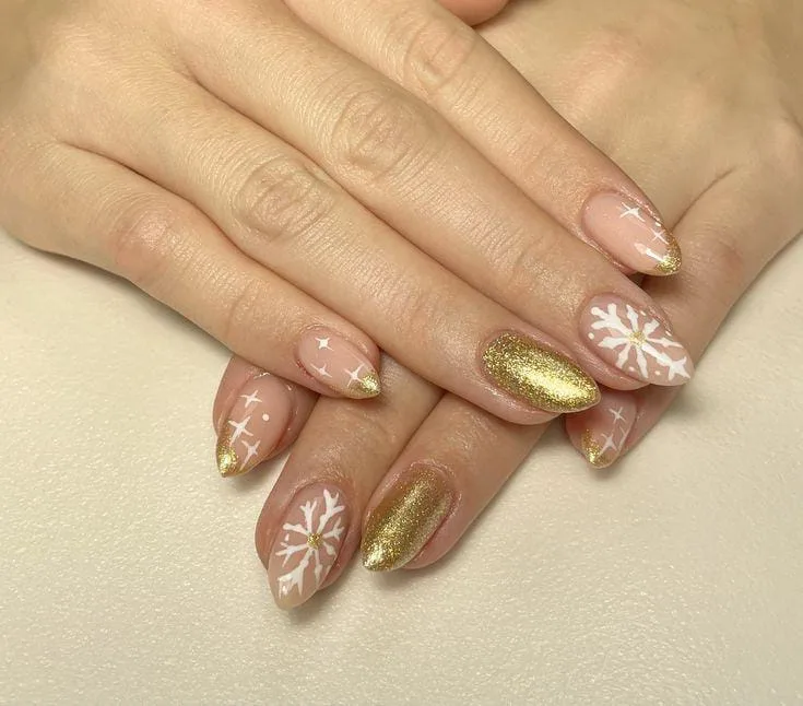gold winter nails 016 0804bd59c7