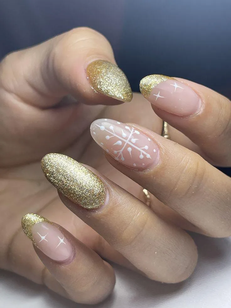 gold winter nails 017 0368b23c28