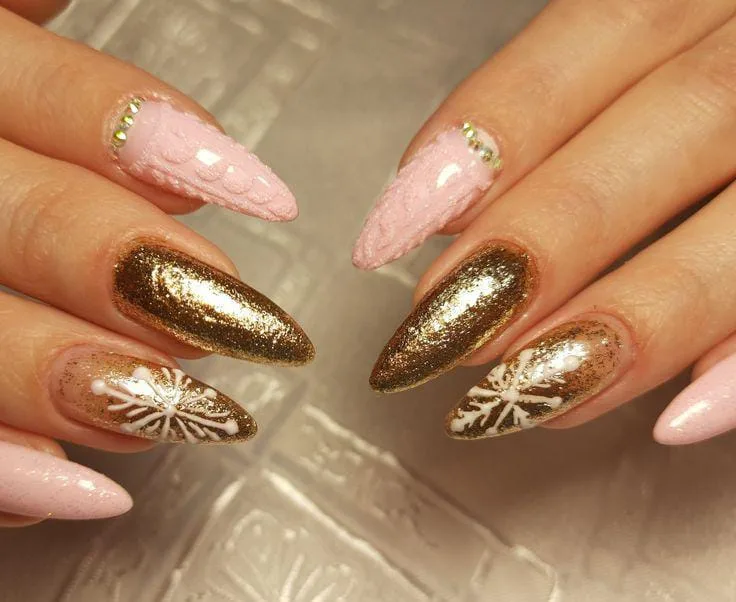 gold winter nails 022 fd3f17d22f
