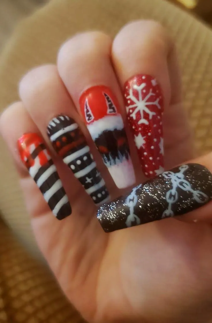 goth christmas nails 034 6581097f24