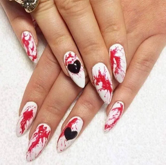 goth valentines nails 003 117fd47893