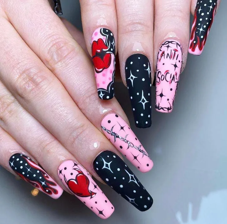 goth valentines nails 024 cd15eb0e22