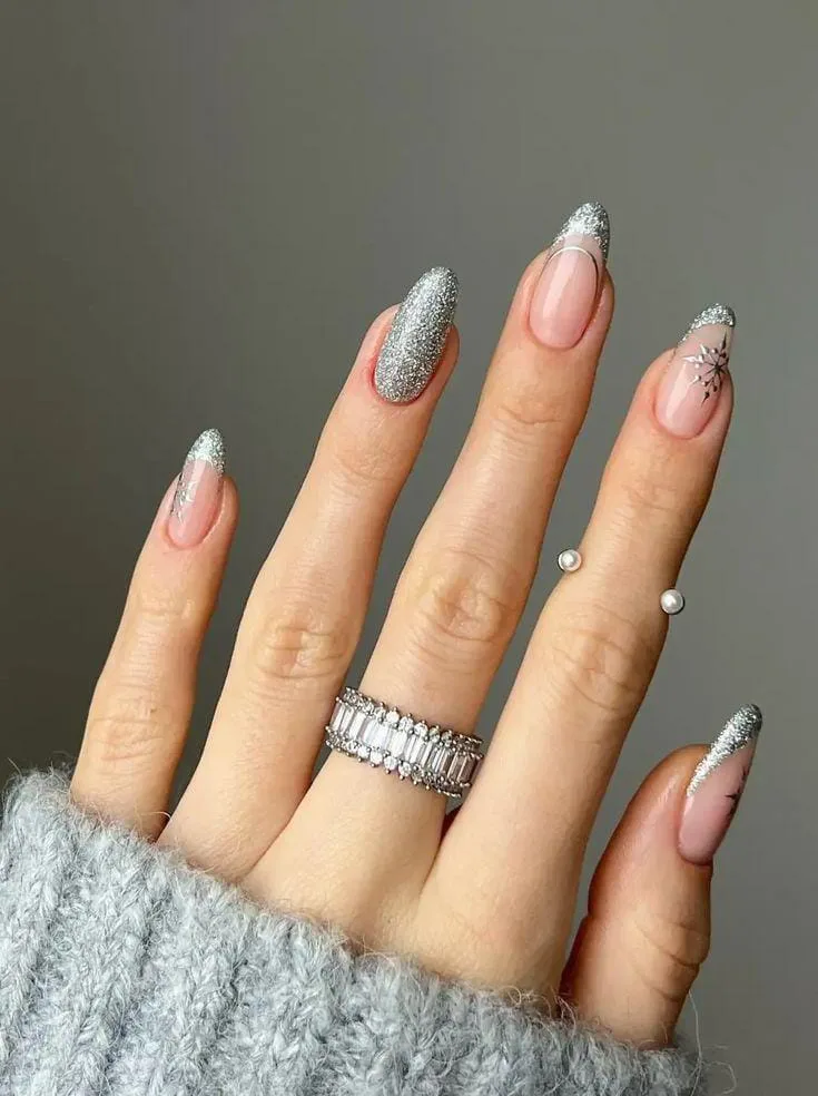 gray winter nails 003 09d42492c3