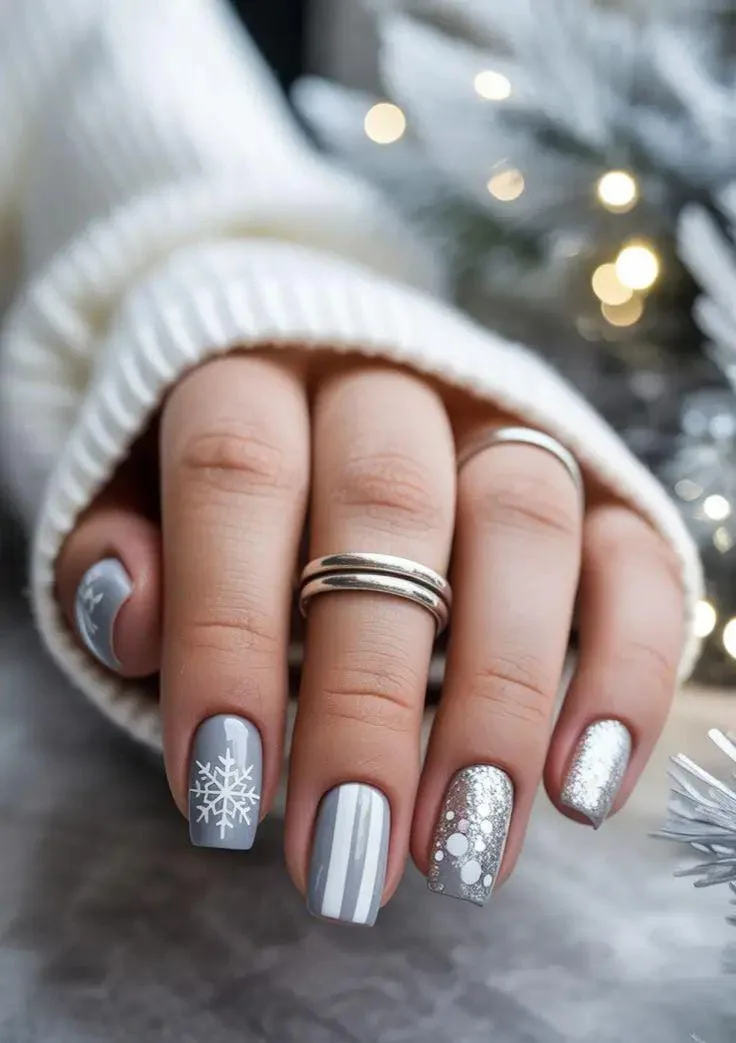gray winter nails 019 1d09b0ee35