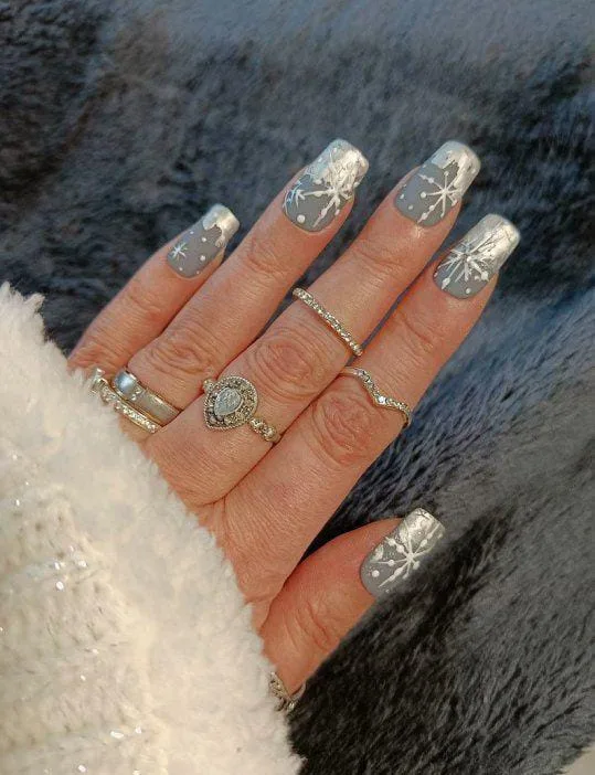 gray winter nails 026 f7b4c7f951
