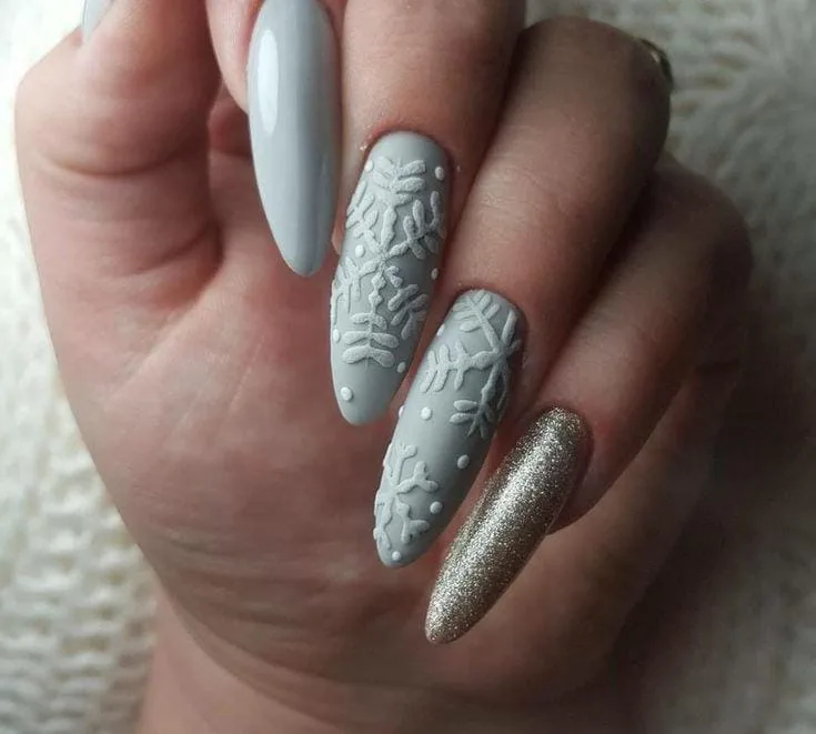 gray winter nails 035 bf2cf95802