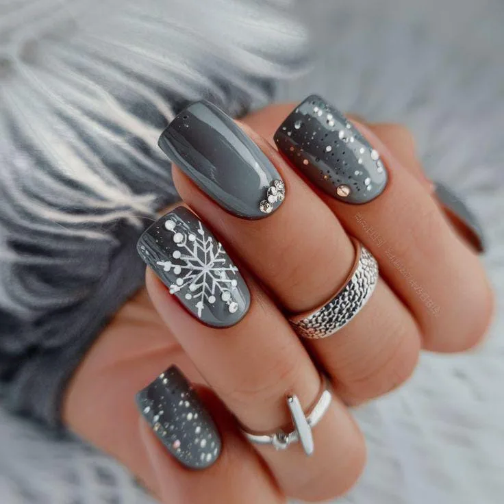 gray winter nails 044 c104951c0b