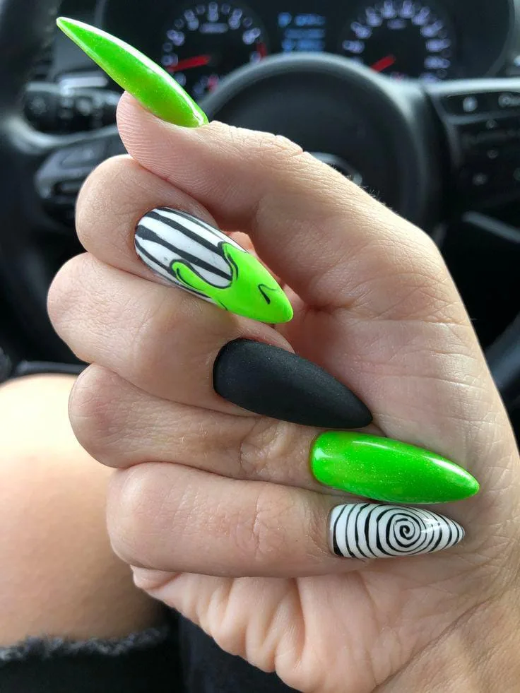 green halloween nails 007 431ea1a03a