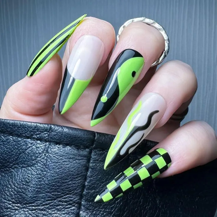 green halloween nails 012 c91179d0bd