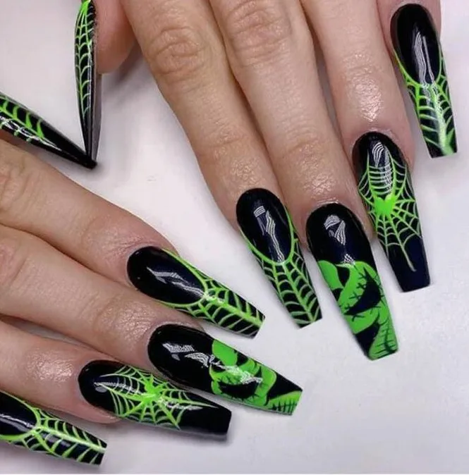 green halloween nails 016 106765342e