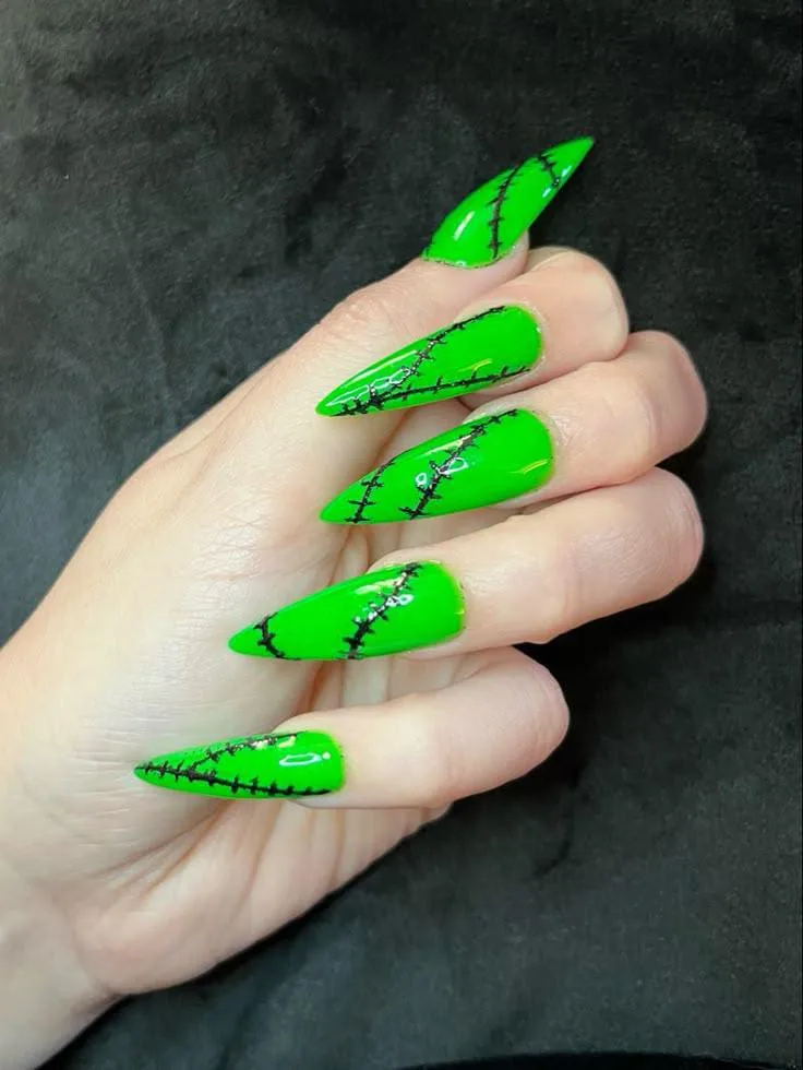 green halloween nails 020 bd4ea6fdd8