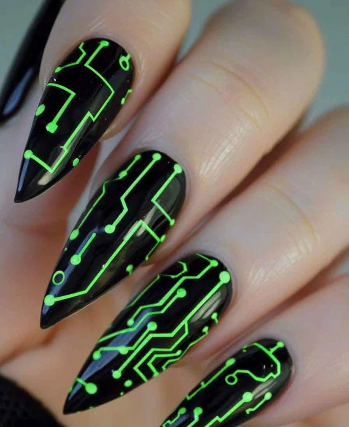 green halloween nails 025 23324bdc67