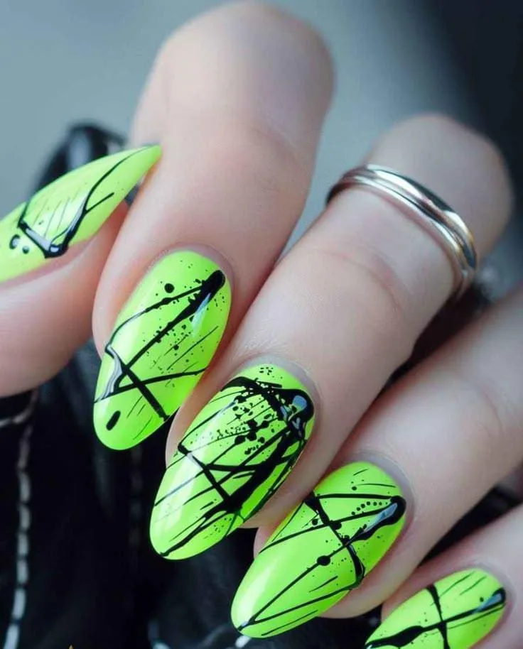 green halloween nails 026 349f1a614b