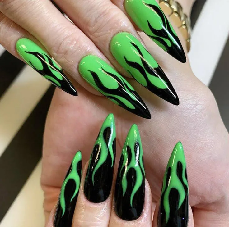green halloween nails 030 5facbc46da