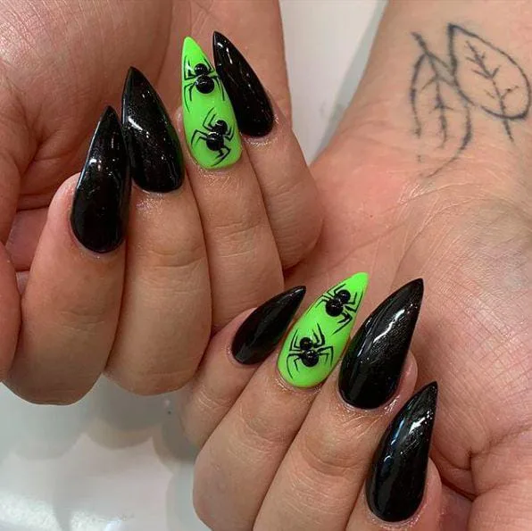 green halloween nails 036 ca02c623cd