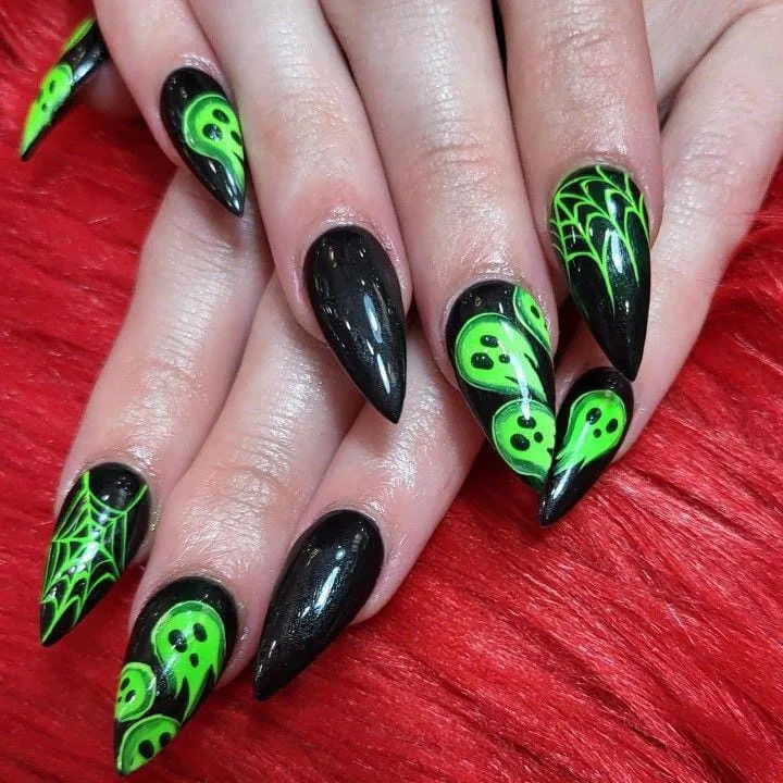 green halloween nails 038 921cb743d3