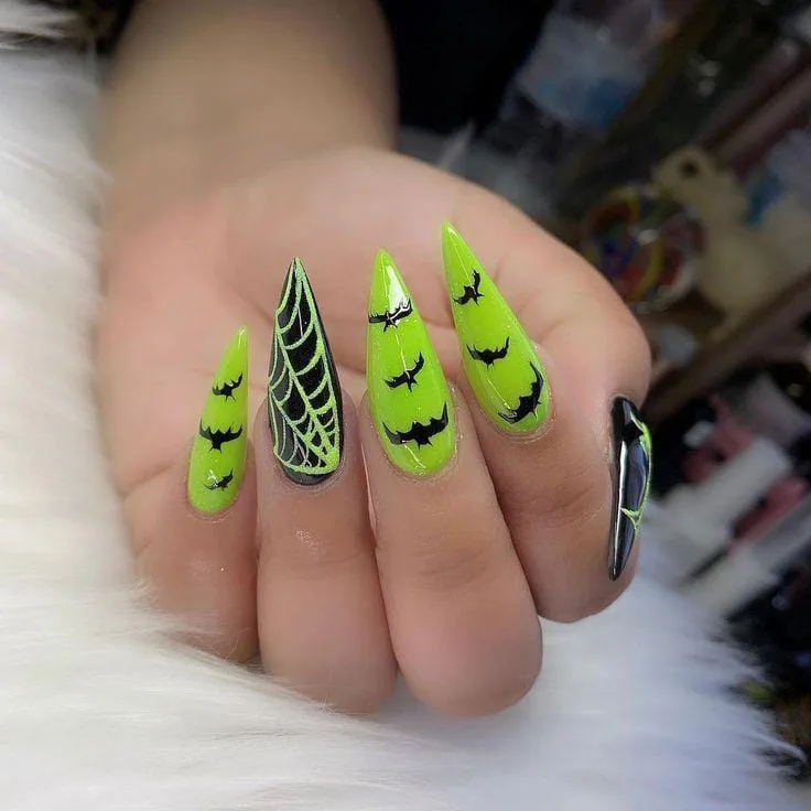 green halloween nails 042 7160e39149