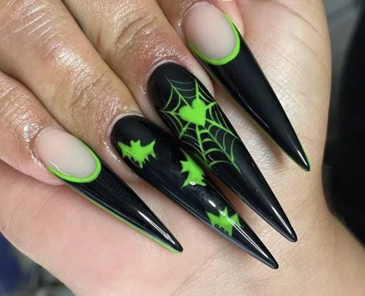green halloween nails 044 61ad1d27ea